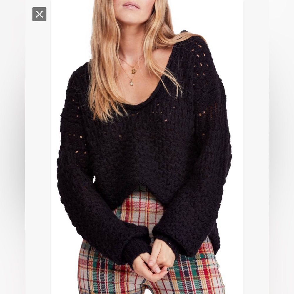 FREE PEOPLE chunky black sweater NWT